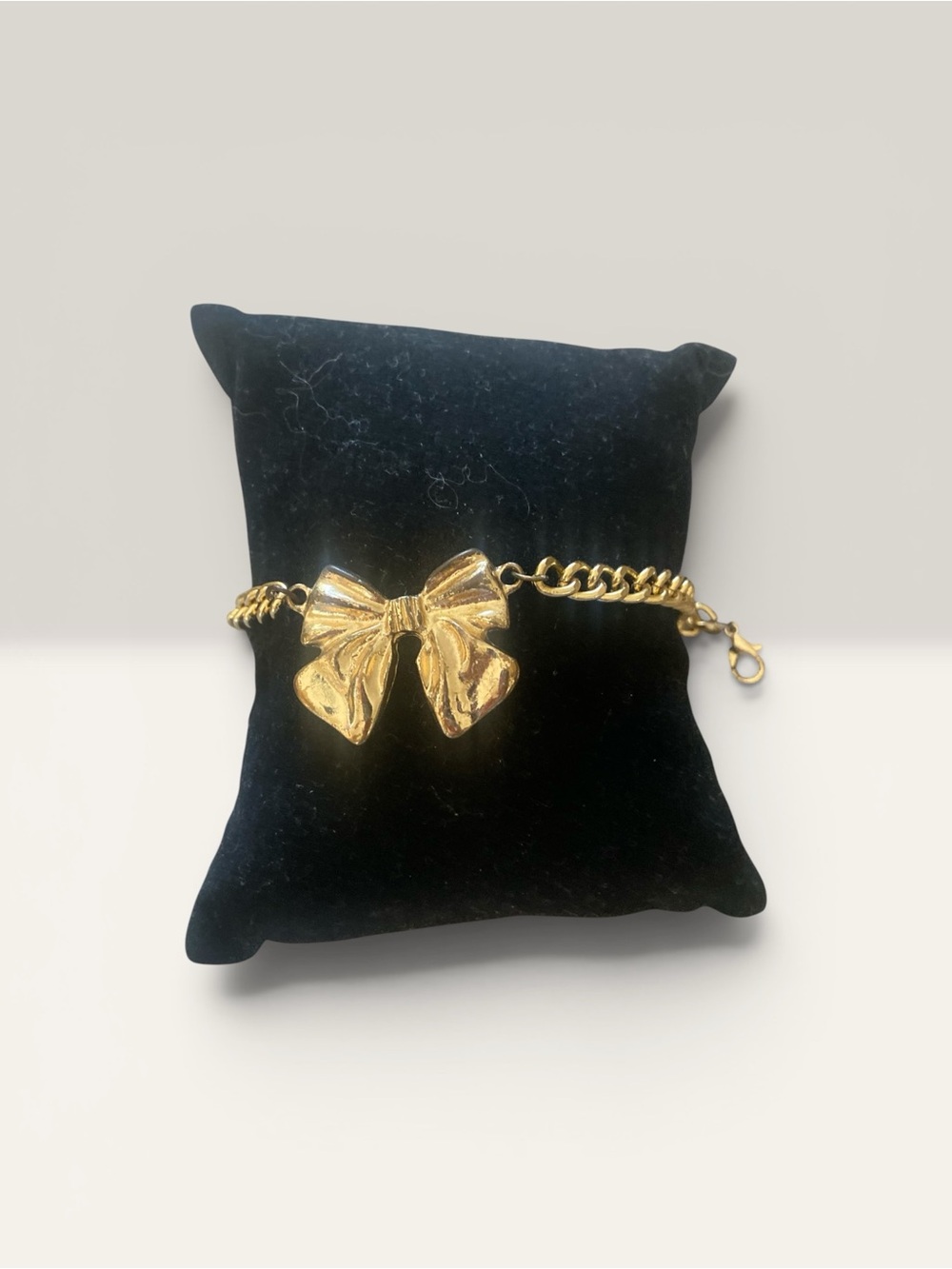 Gold Bow Charm Chain Bracelet - Elegant Women's Jewelry